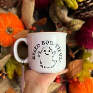 ✨NEW👻Cobwebs and Cauldrons Hello Boo-tiful Mug🧡